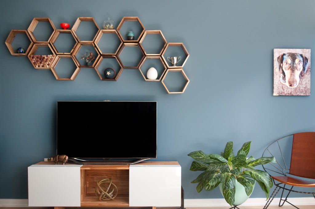 Media wall solutions