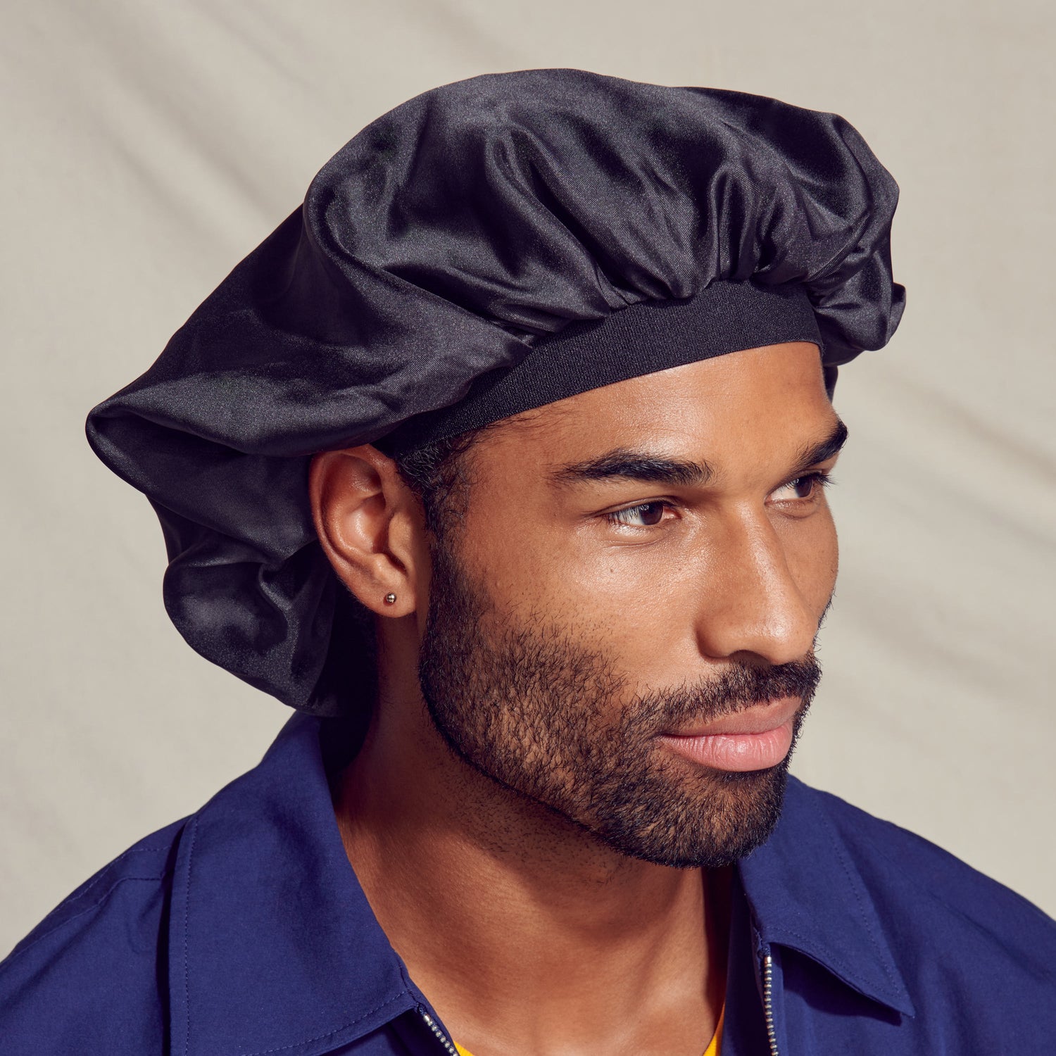 Adjustable tie bonnet