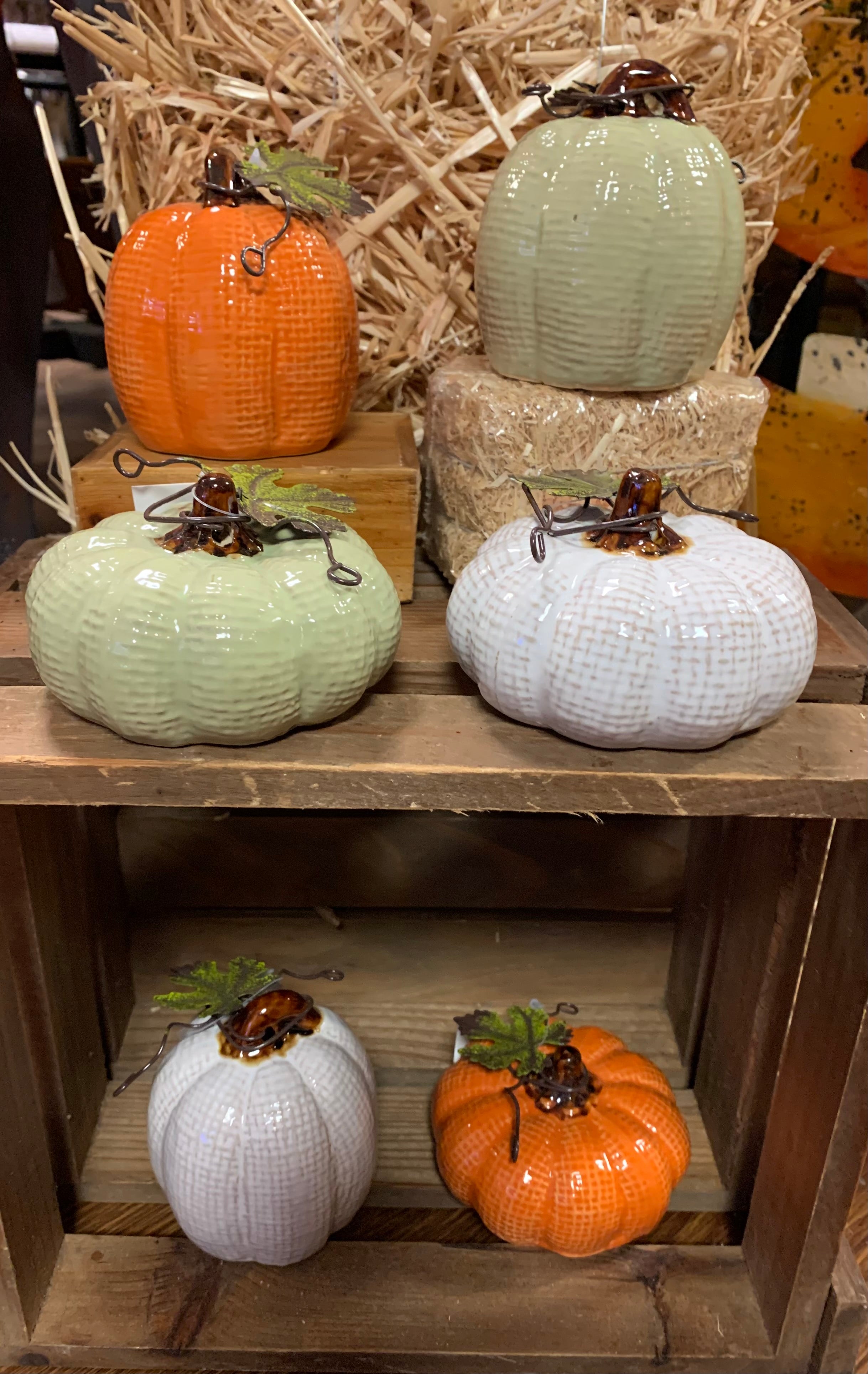 Indoor ceramic pumpkins