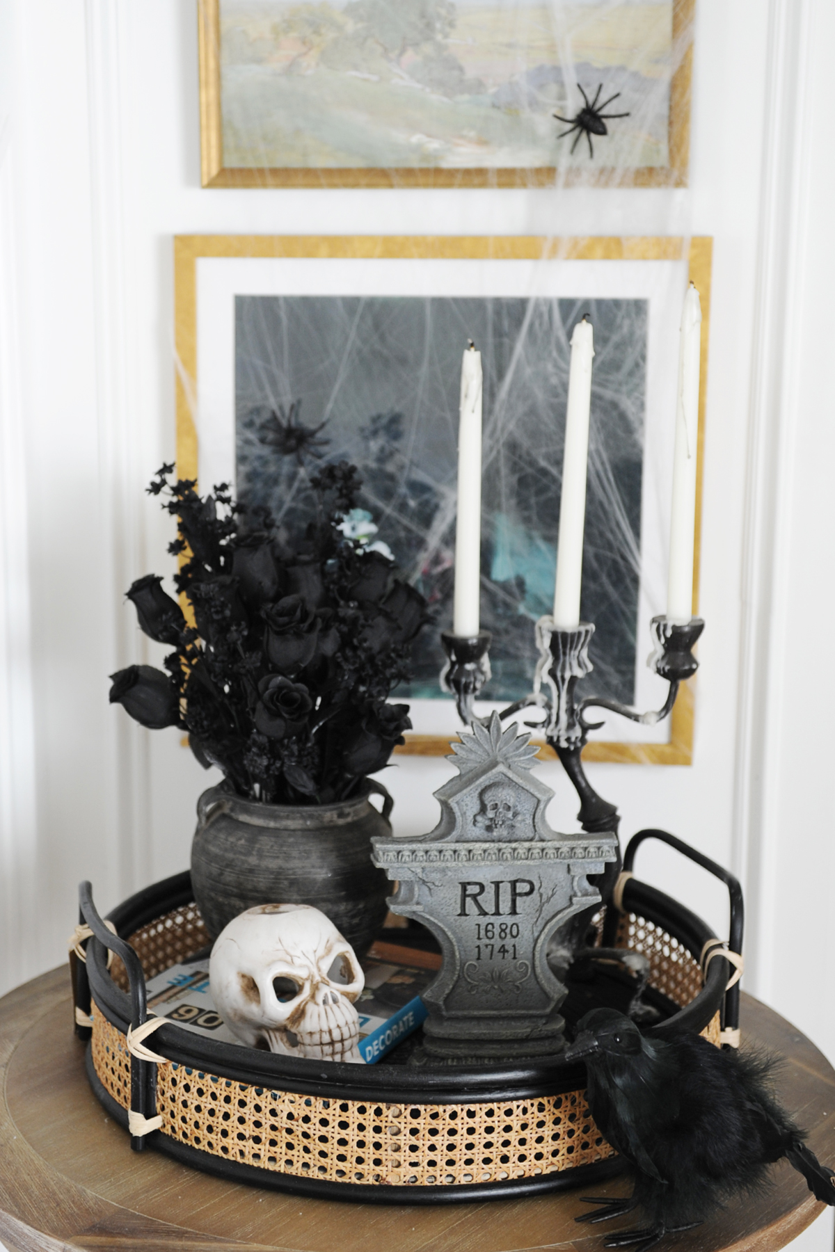 DIY Halloween entryway
