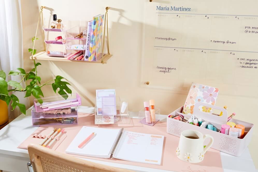 aesthetic home office