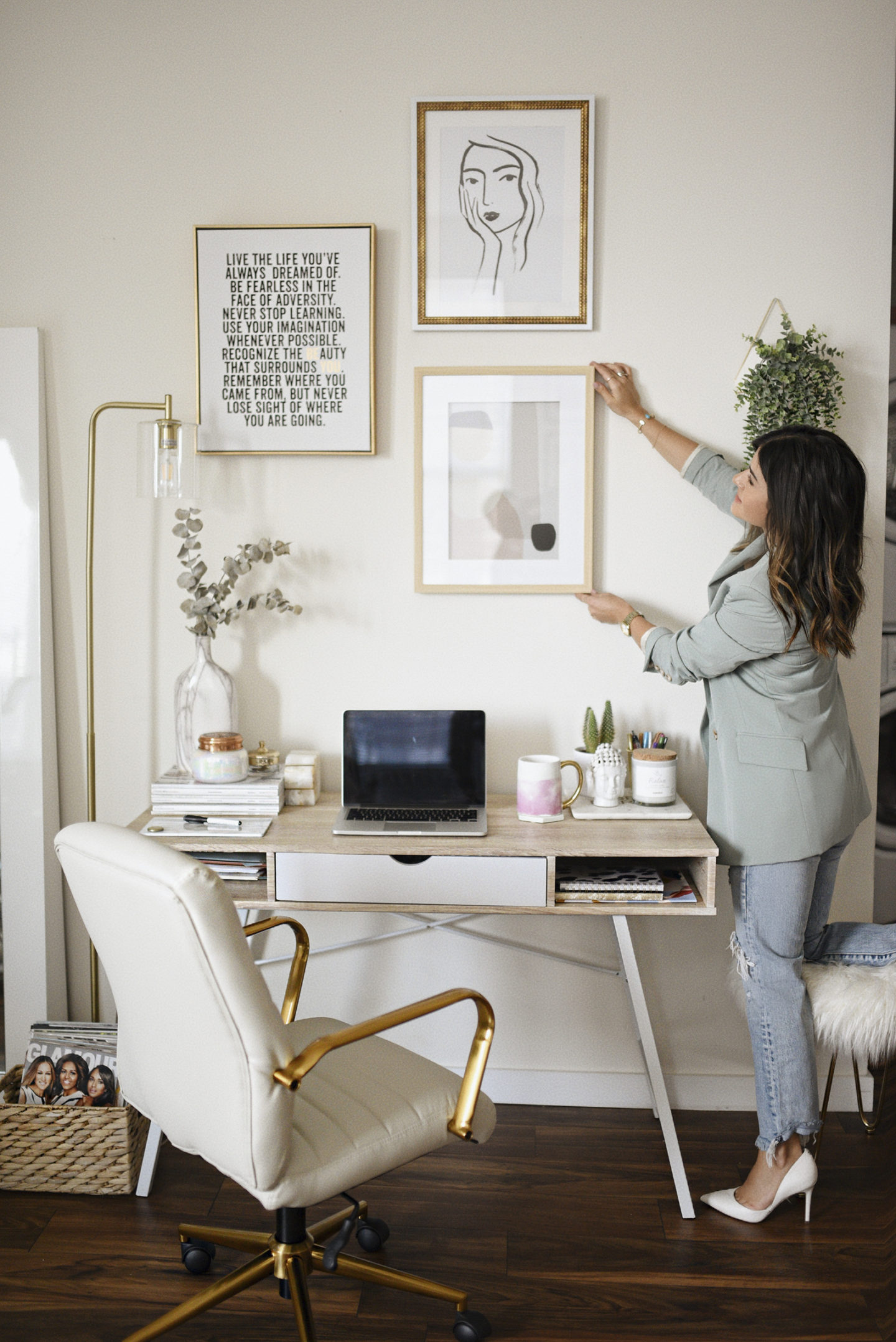desk decor ideas for professionals