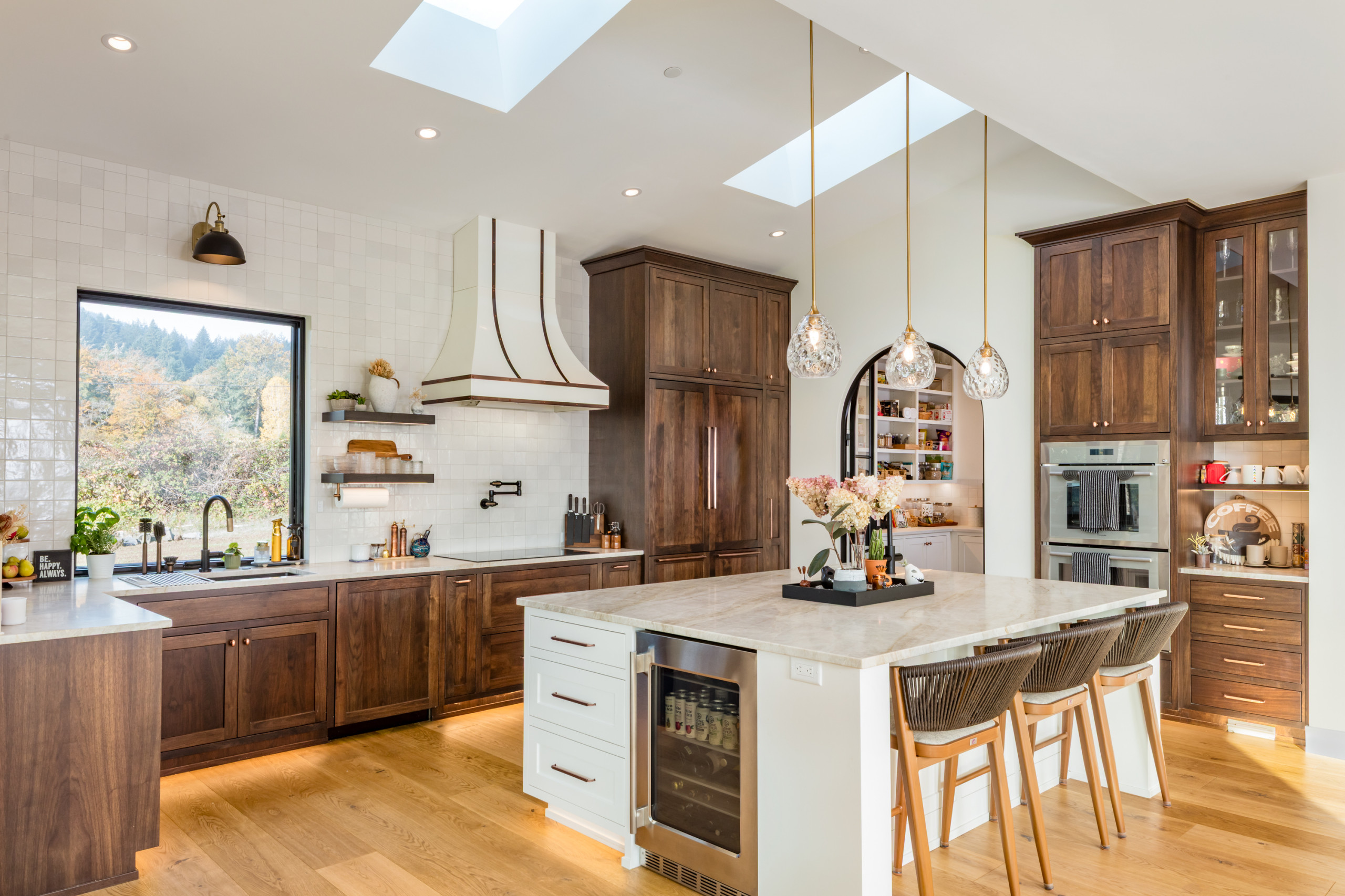 galley kitchen island