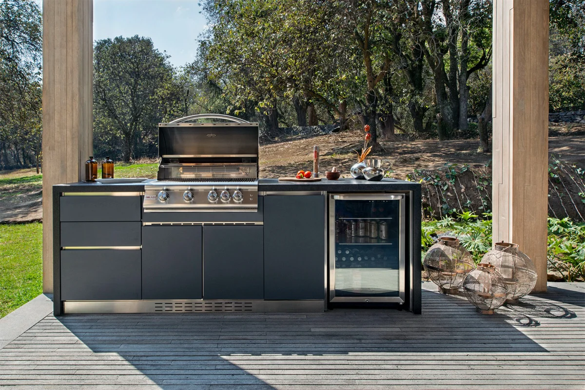 backyard cooking hub