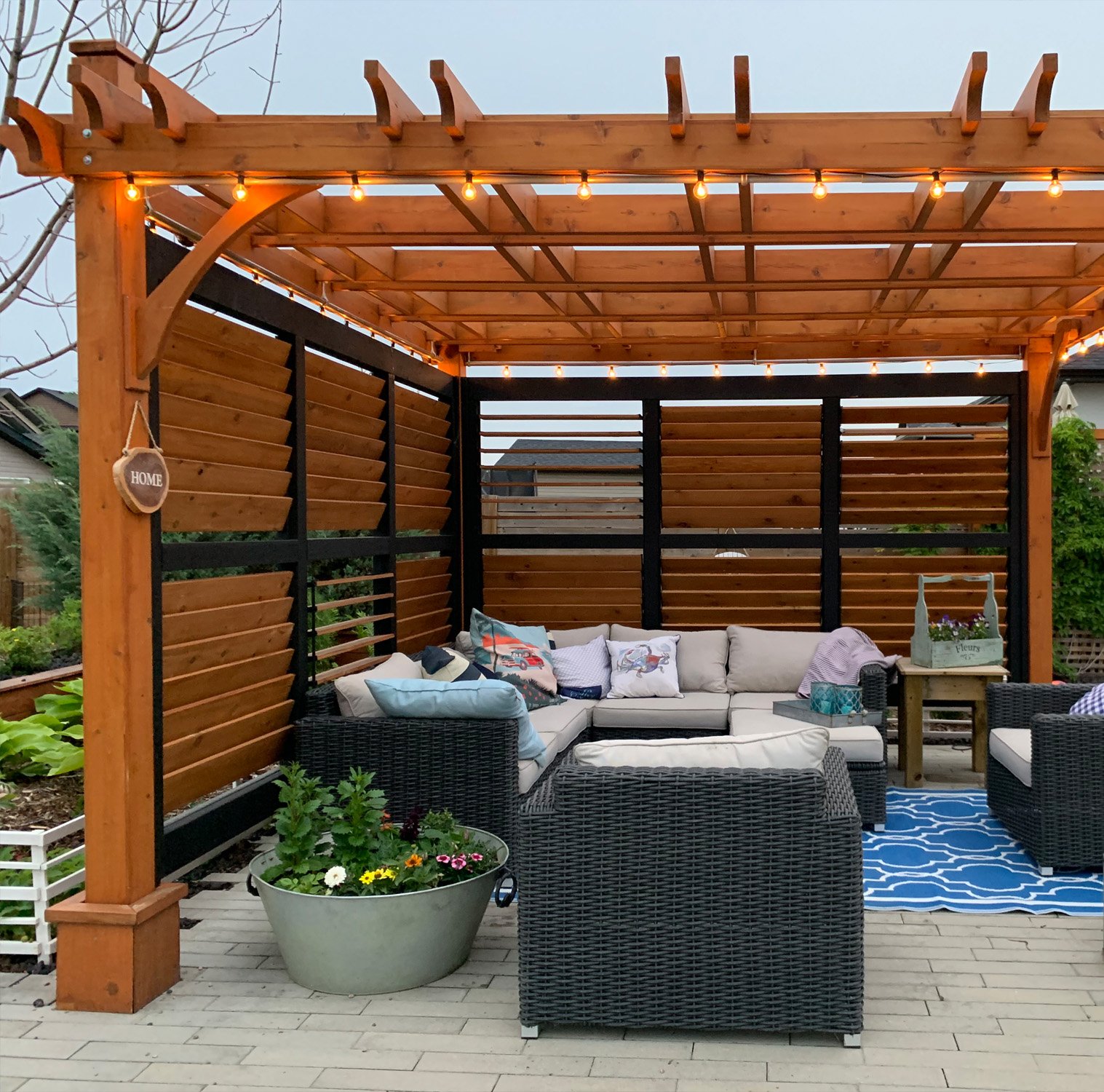Pergola com toldo retrátil