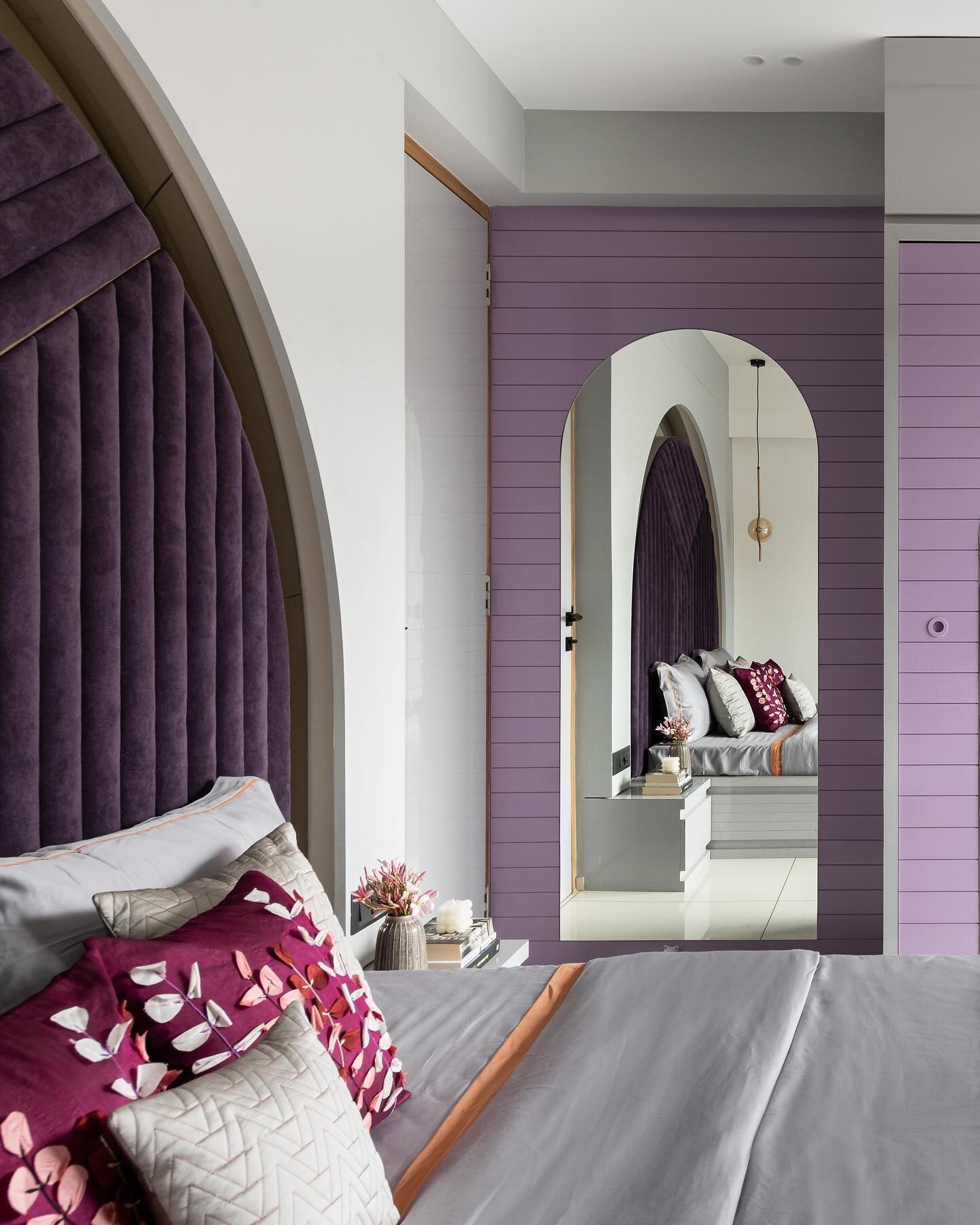 romantic bedroom color schemes