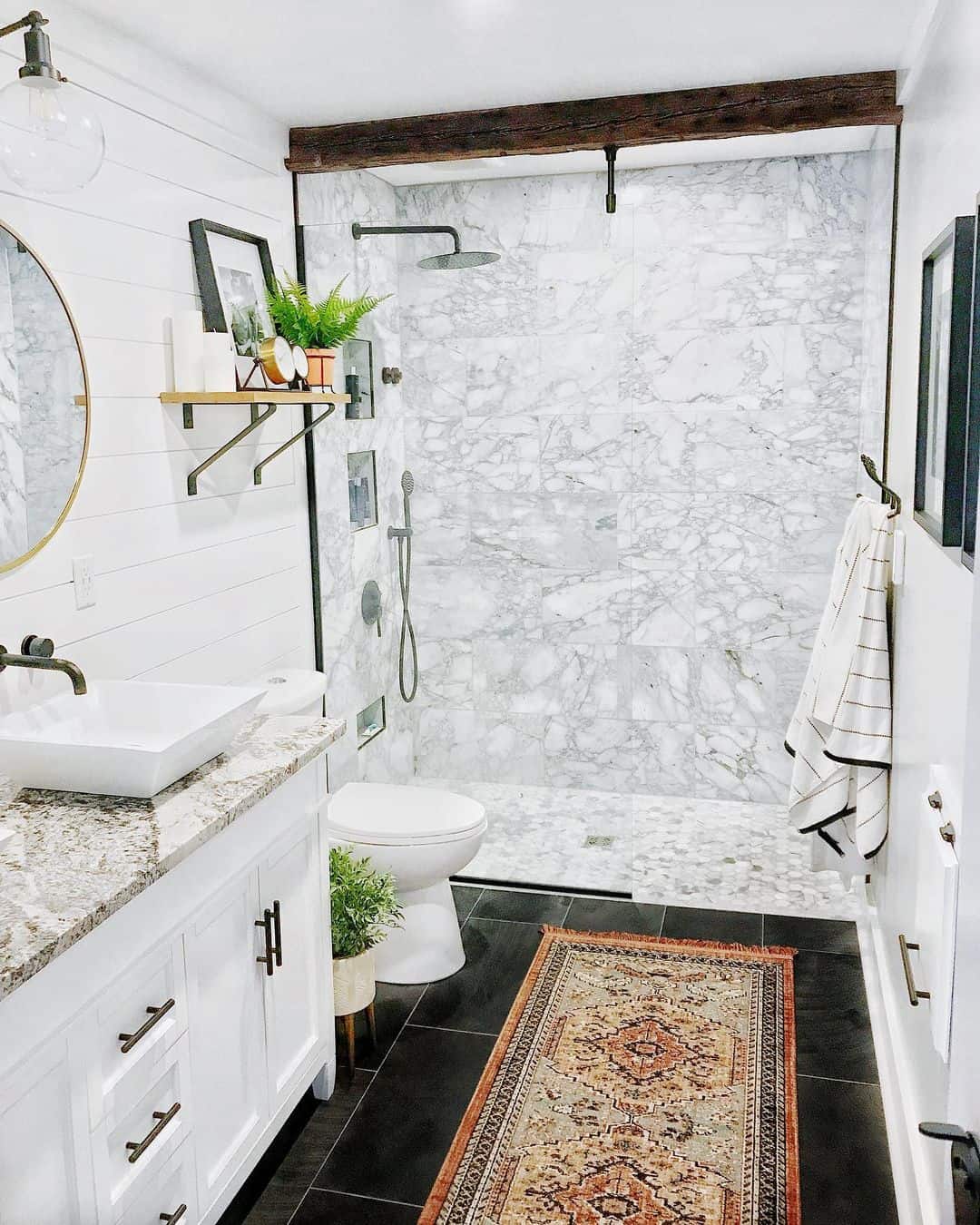Small Rustic Bathroom