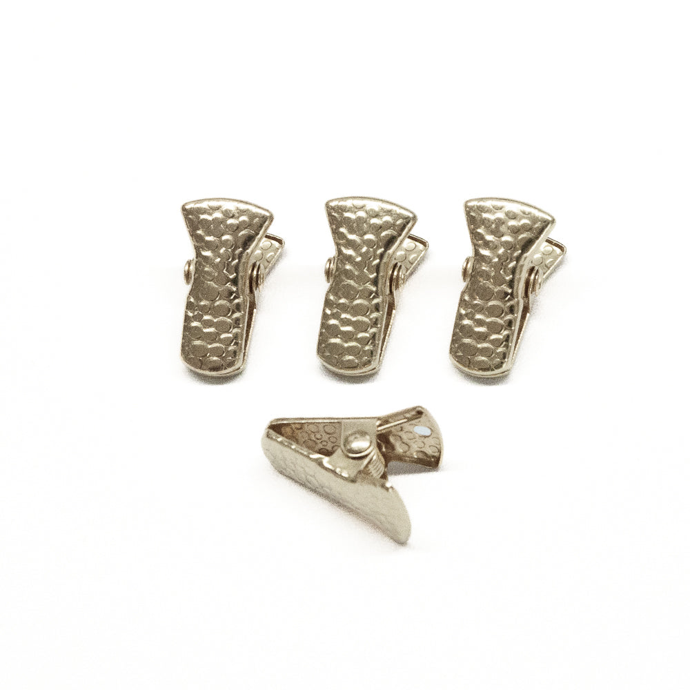 Magnetic sewing clips