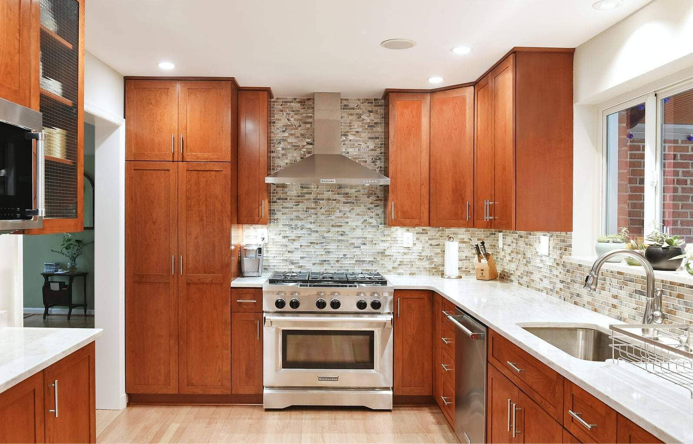 White shaker cabinets
