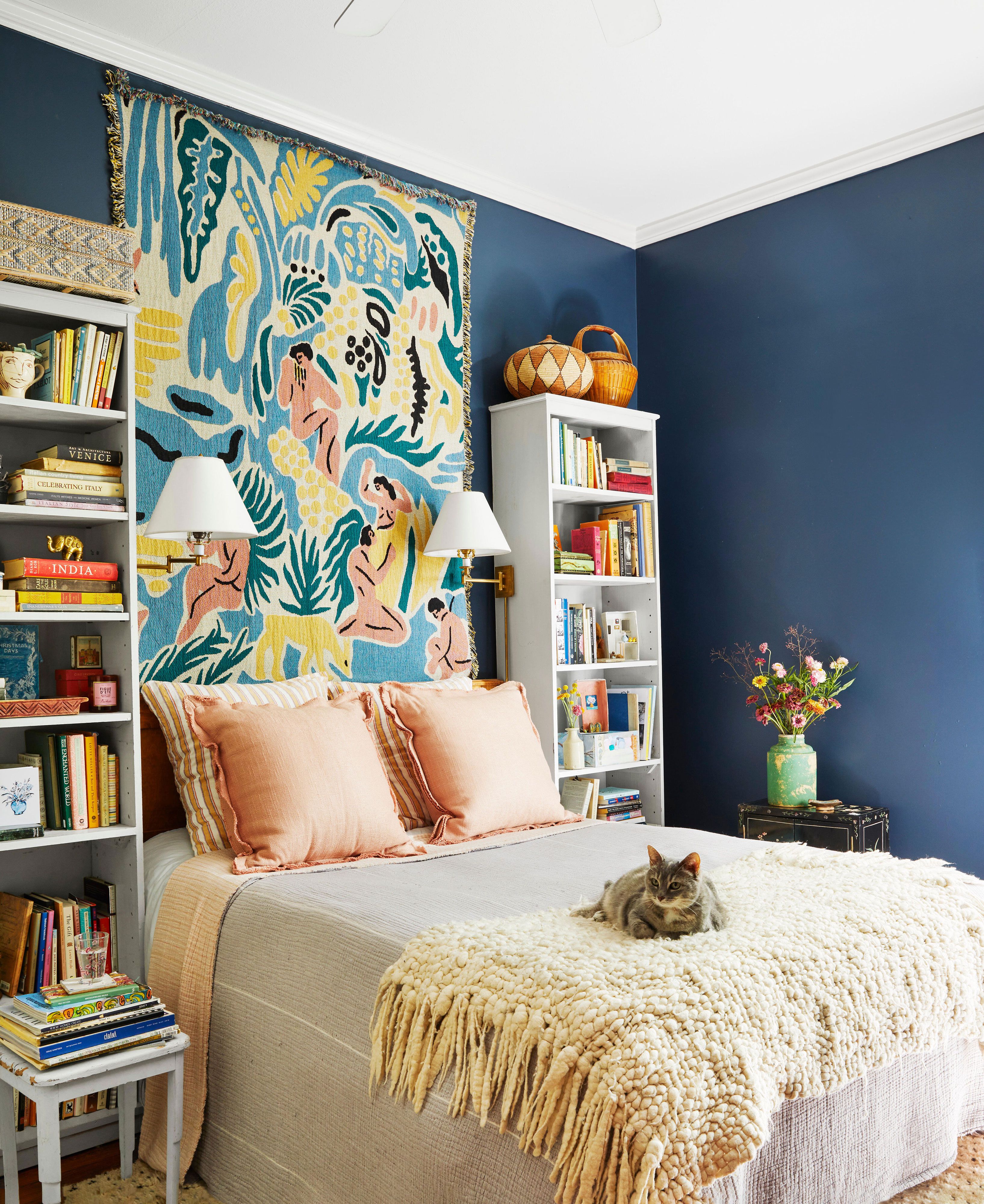 vertical storage for small rooms