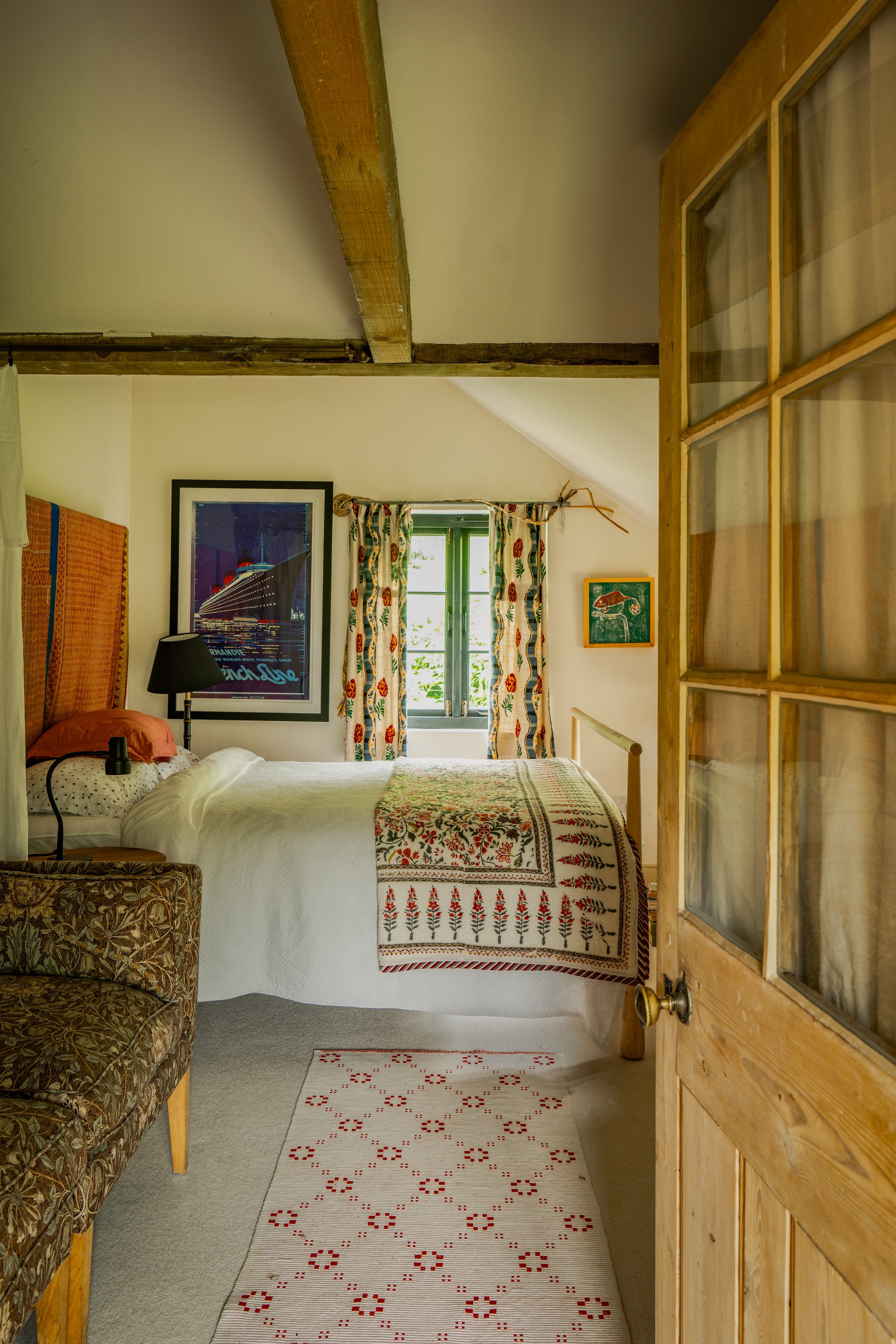 smart storage for tiny rooms