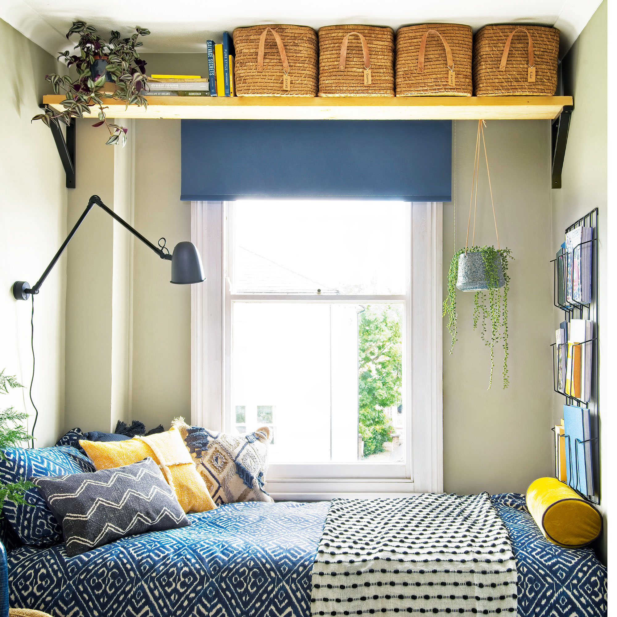 small bedroom furniture